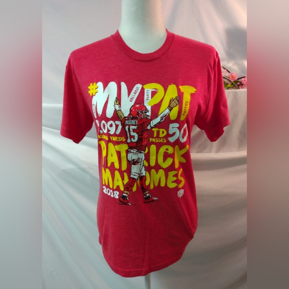 Next level apparel Patrick Mahomes 2018 MVP T-shirt. Red. Size Ch or Adult P.